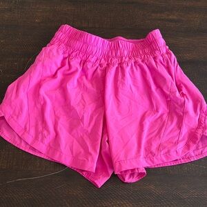 Lululemon Mid Rise Track That Shorts